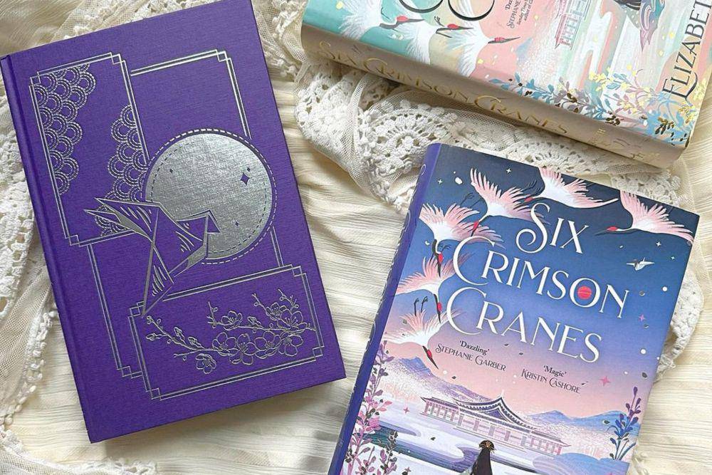 Serial Buku Six Crimson Cranes (instagram.com/elimpix)
