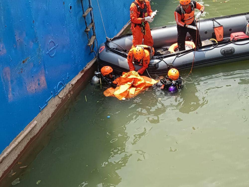 Remaja Samarinda Tewas Terseret Ombak di Pantai Manggar