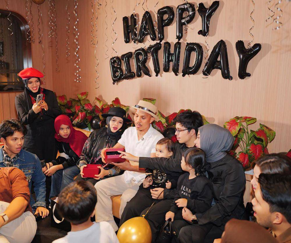 potret ulang tahun ayah Atta Halilintar (instagram.com/attahalilintar)