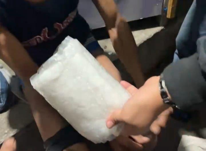 Dijadikan Korset, 3 TKI Selundupkan 7 Kg Sabu