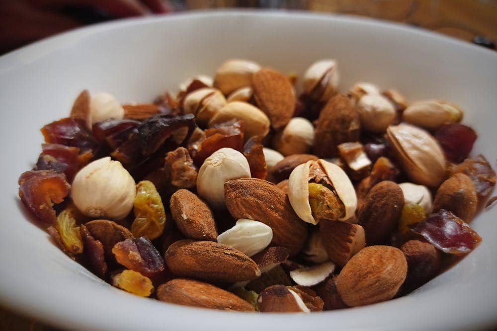 Potret kacang dan buah kering  