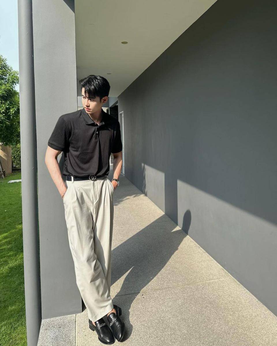 outfit minimalis ala Sood Yacht (instagram.com/s.yacht)