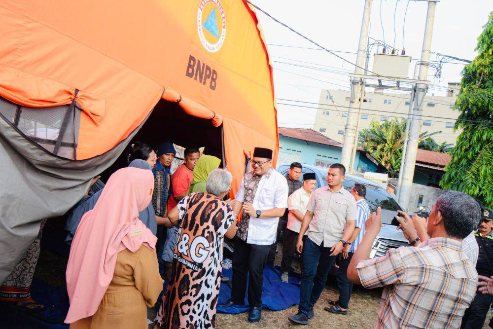 Respon Cepat Dokter Aci Bantu Korban Kebakaran di Tembung