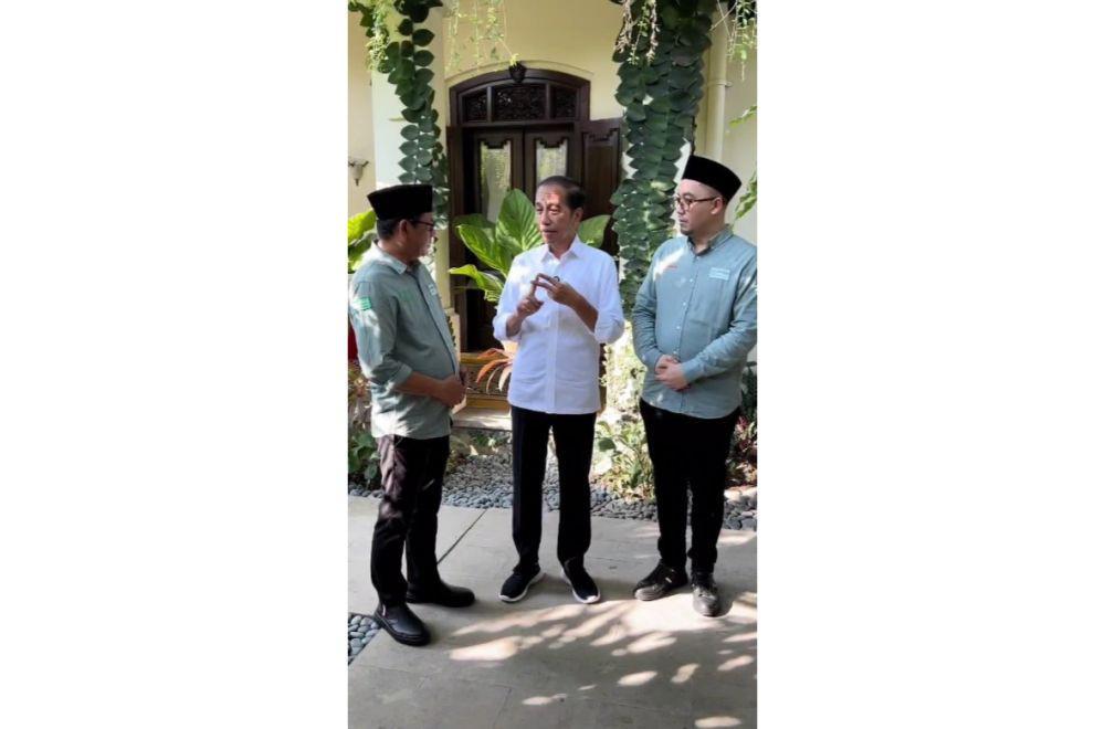 Beredar Video Paslon Bupati Lamongan Ketemu Jokowi di Solo, Ada Apa?