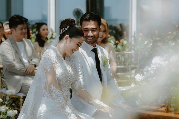 7 Potret Pesta Pernikahan Josephine Firmstone di Indonesia