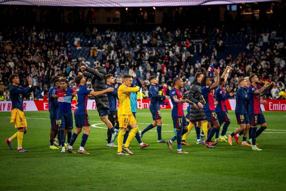 Para pemain Barcelona merayakan kemenangan atas Real Madrid (x.com/FCBarcelona)