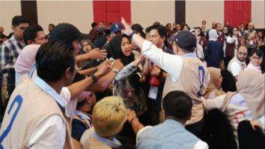 Kericuhan antar pendukung paslon saat debat perdana / Istimewa