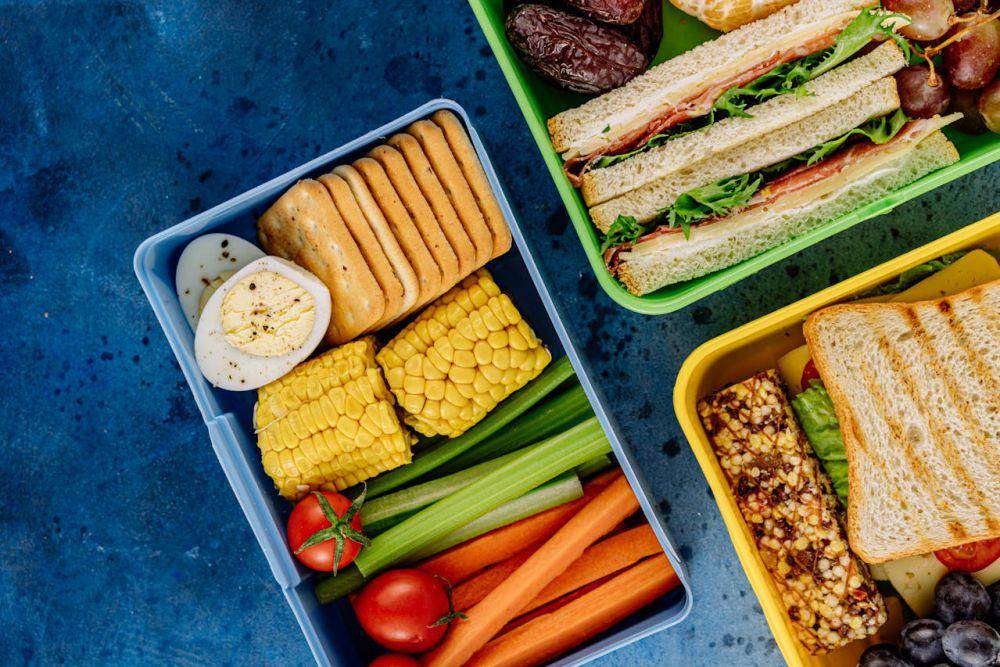 ilustrasi bekal makanan (pexels.com/Antoni Shkraba)