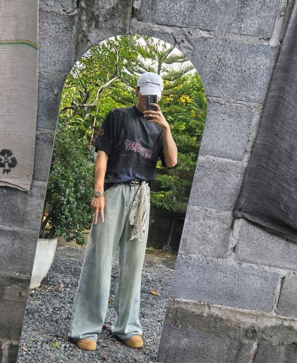 outfit baggy pants ala Offroad Kantapon (instagram.com/totogaback)