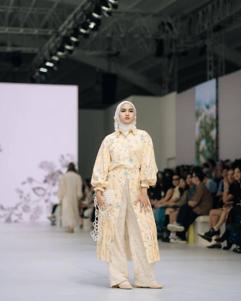 Gaya Artis di Jakarta Fashion Week (JFW) 2025 (instagram.com/xavieraaputri)
