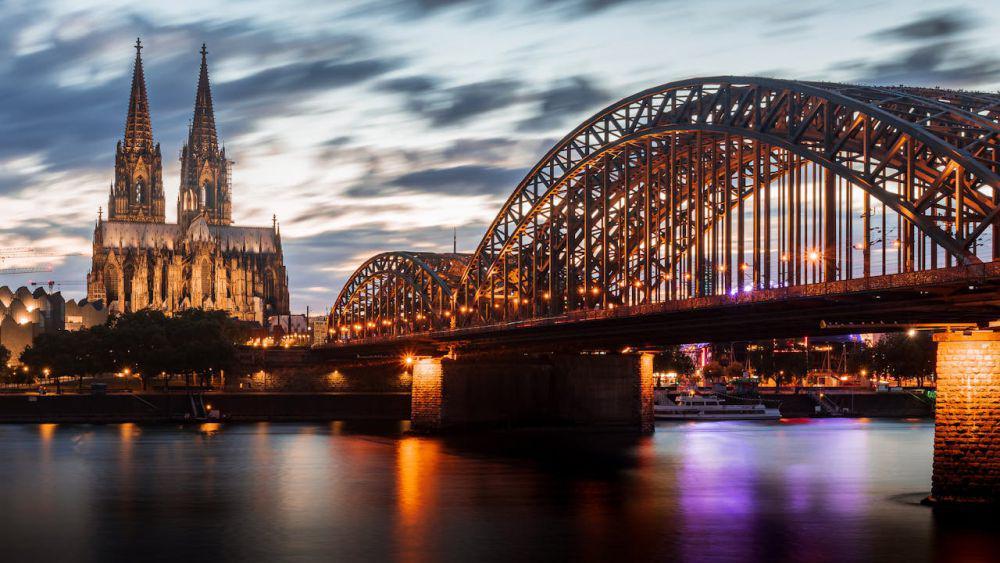 6 Destinasi Wisata Menarik Menikmati Liburan di Kota Koln Jerman