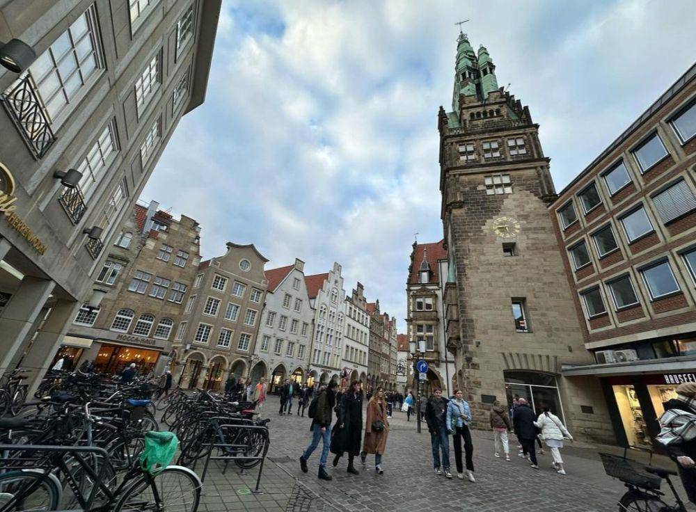 Alstadt (instagram.com/bigrhystez)