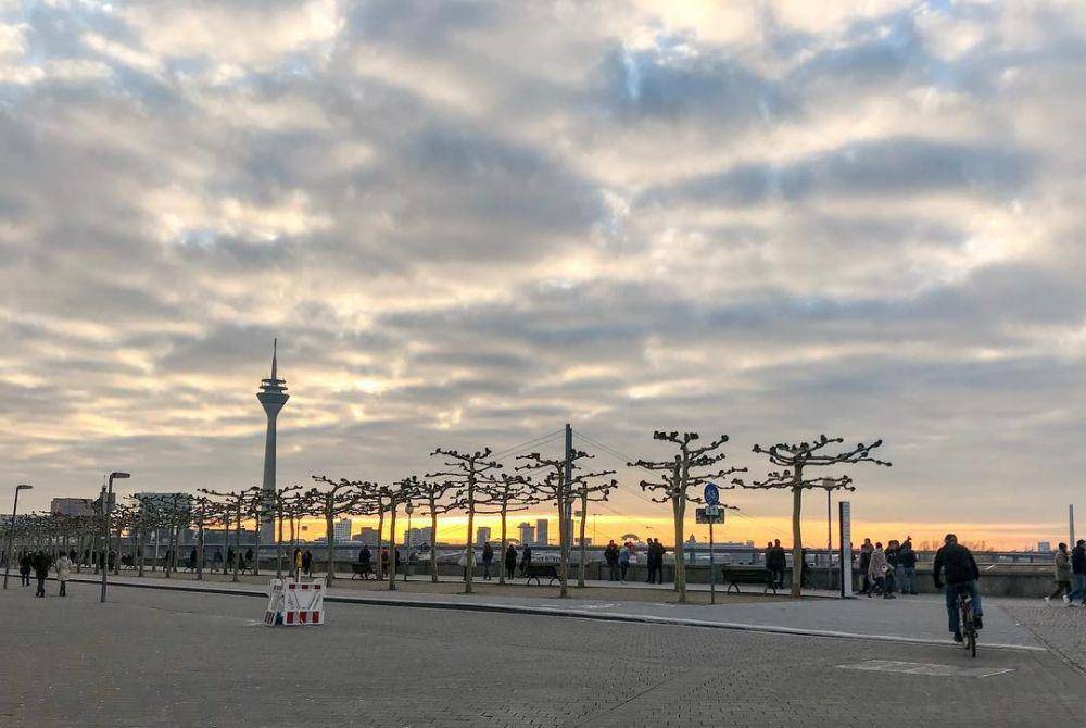 Rhine Promenade (instagram.com/abubakersiddiq)
