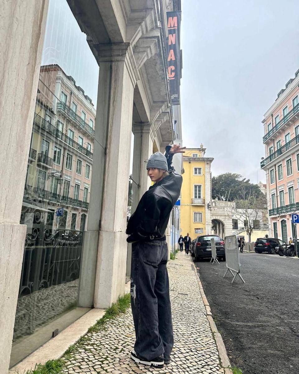 inspirasi outfit street style ala Wonbin RIIZE (instagram.com/riize_official)