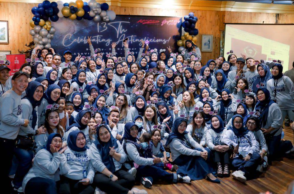 potret Ayu Ting Ting rayakan anniversary fanbase (instagram.com/ayutingting92)