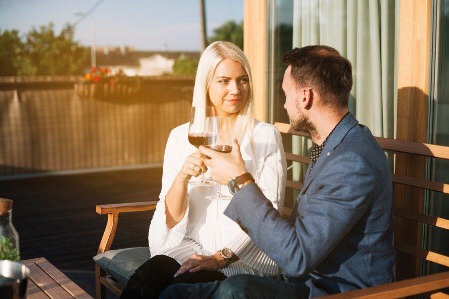Ilustrasi first date. (freepik.com)