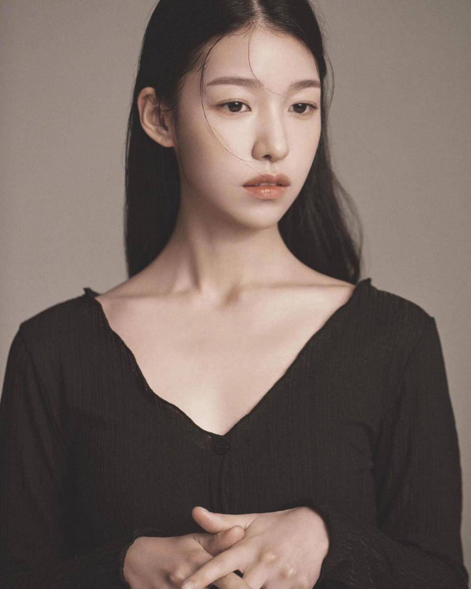 Baek Yae In (instagram.com/baekyaein)