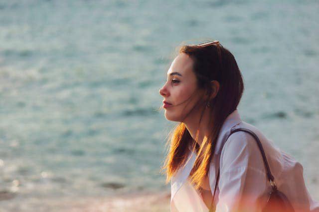 ilustrasi merasa sedih (pexels.com/Alimurat Üral)