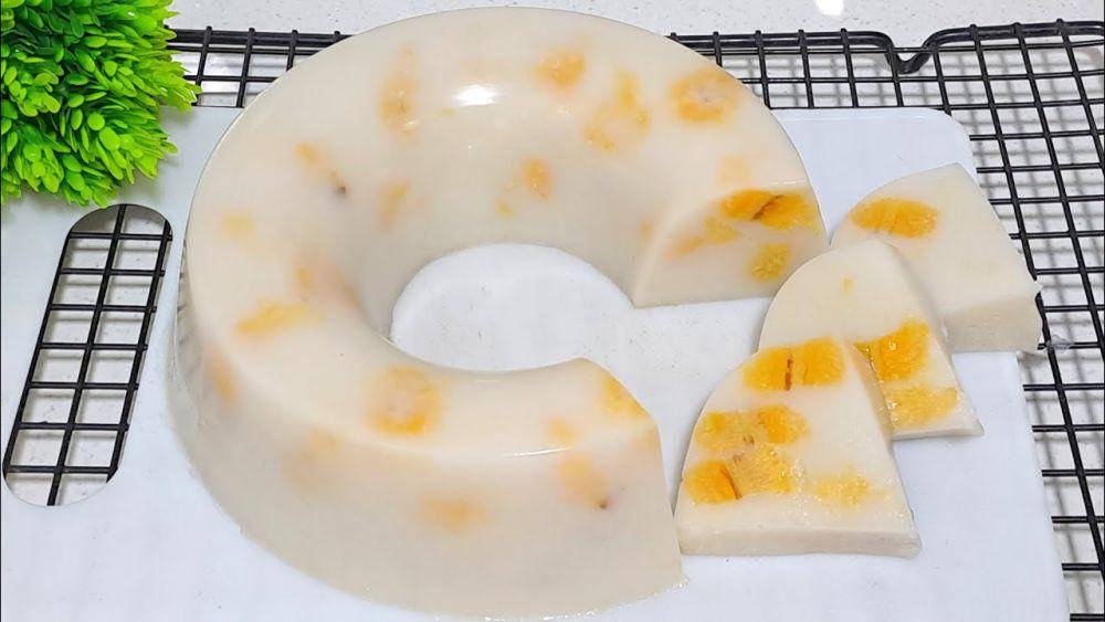 puding pisang santan (YouTube.com/Mama Akshara)