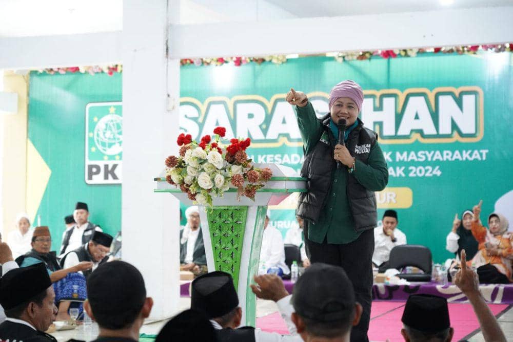 Cagub Luluk Ikut Soroti Pembekuan BEM Fisip Unair