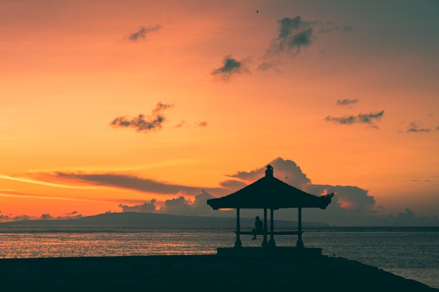 [QUIZ] Bali atau Labuan Bajo, Tempat Ini Cocok untuk Melihat Sunset