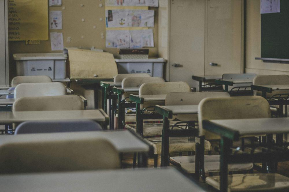 10 Novel Pembunuhan dengan Latar Sekolah, Bikin Memutar Otak!