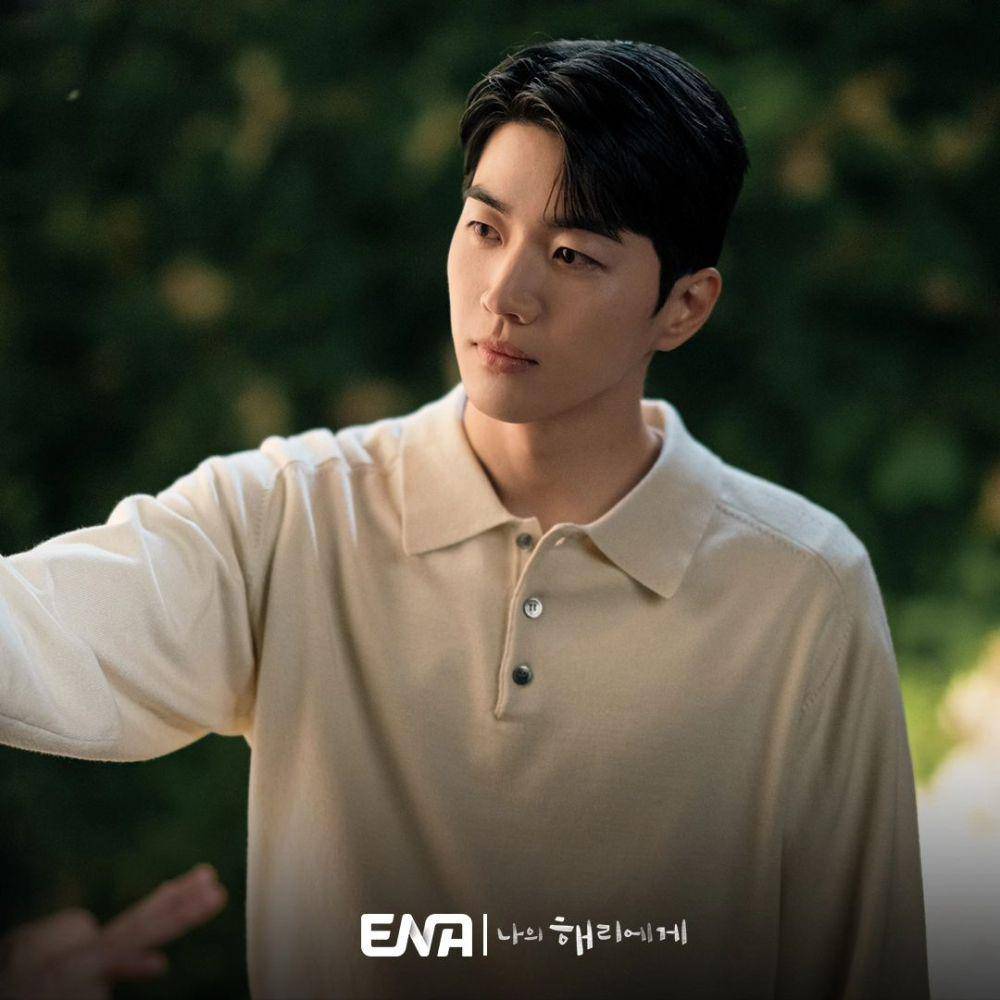 Cuplikan Kang Hoon di Dear Hyeri (instagram.com/channe.ena.d)