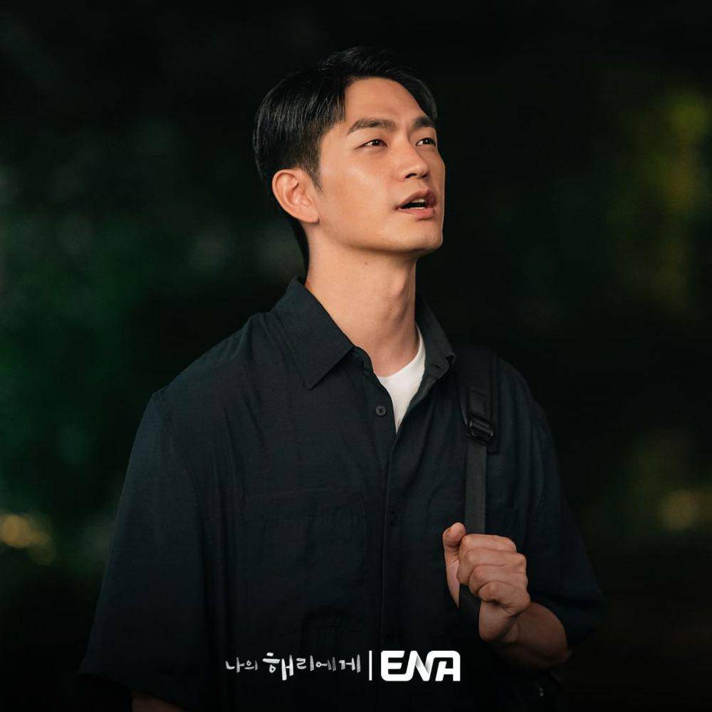 Cuplikan Kang Sang Joon di Dear Hyeri (instagram.com/channe.ena.d)