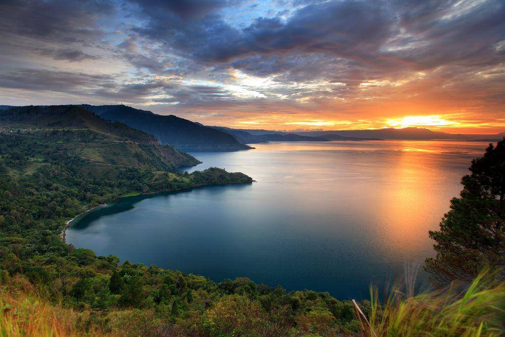 Kementrian pariwisata dan ekonomi kreatif