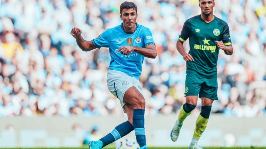 4 Pemain Non-Inggris yang Meraih Ballon d'Or saat Main di Liga Inggris