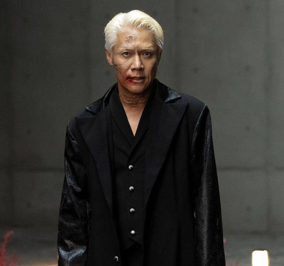 potret Park Ho San sebagai Satan (instagram.com/sbsdrama.official)