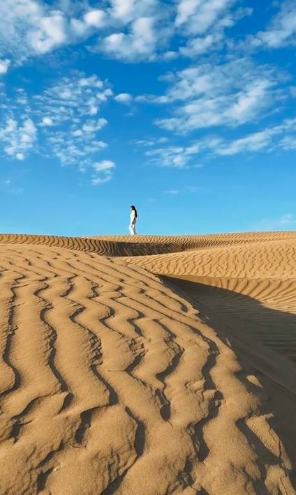 Potret gurun pasir di Pantai Oetune, Timor Tengah Selatan, NTT (tiktok.com/irnamanggala)