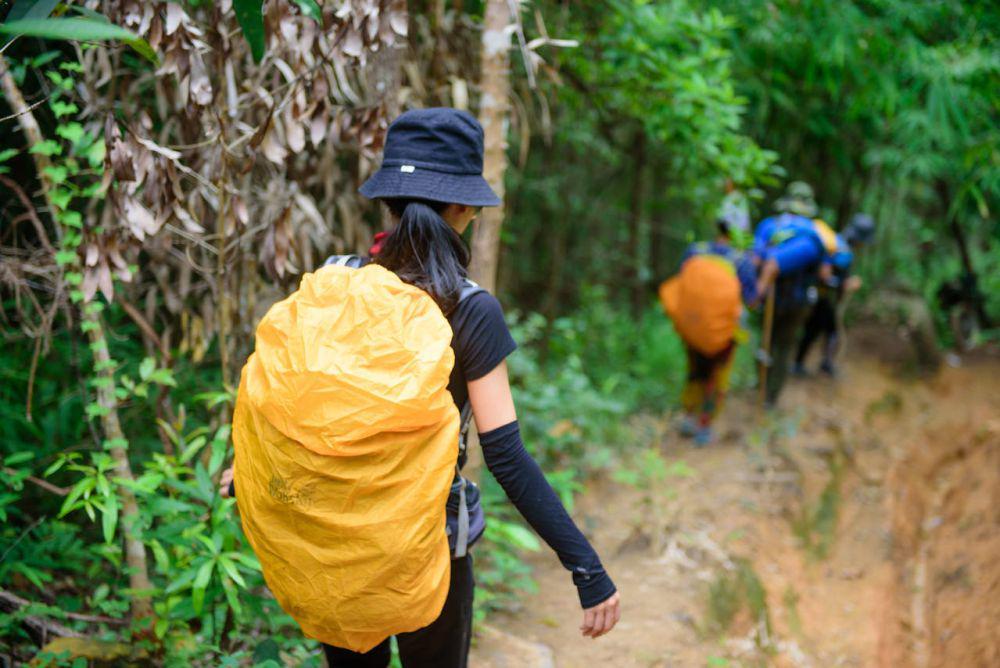 5 Alasan Jangan Terburu-buru Mencoba Olahraga Trekking bagi Pemula