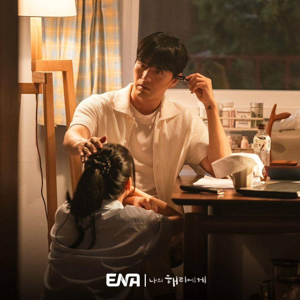 cuplikan drama Dear Hyeri (instagram.com/channel.ena.d)