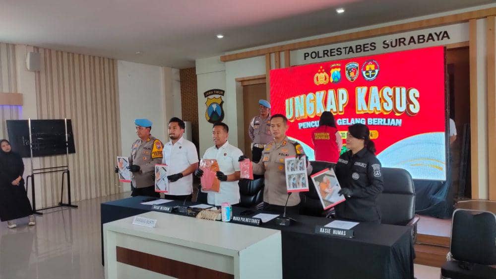 Pura-pura Beli, Perempuan Pencuri Perhiasan di Surabaya Ditangkap