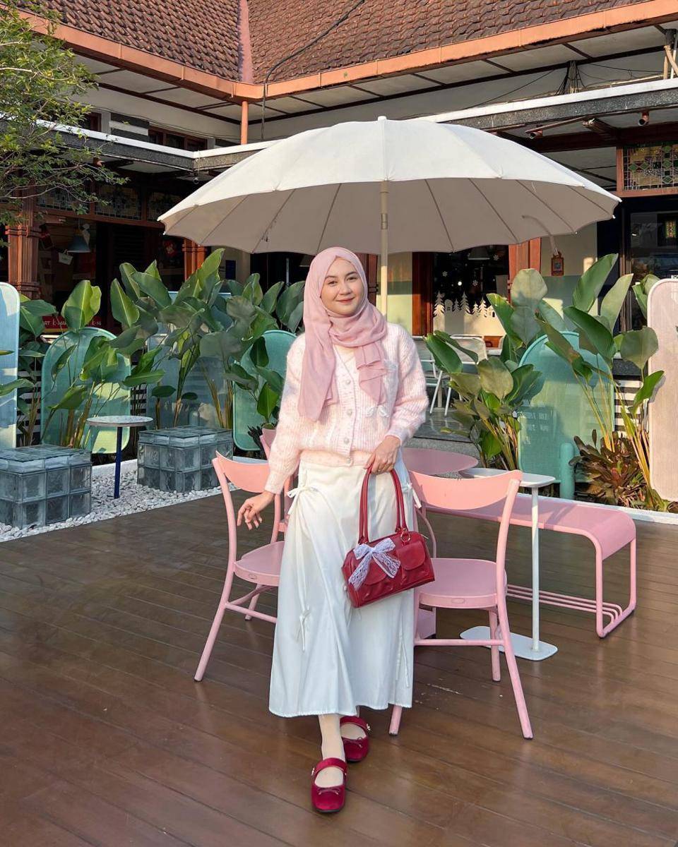 Nabila Bya (instagram.com/nabilabyaaa)