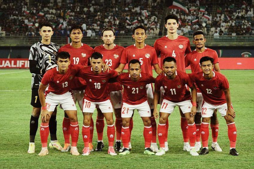 Elkan Baggott Tolak Rayuan Kluivert Masuk Timnas Indonesia