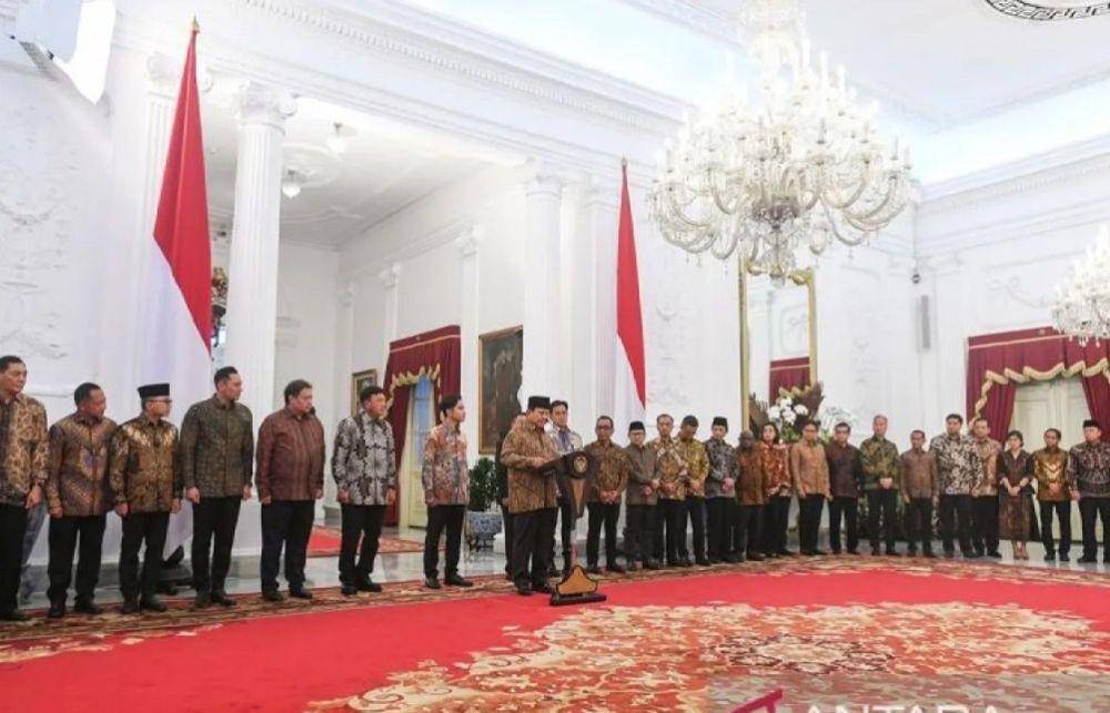 Daftar Anggota Termuda Kabinet Merah Putih Prabowo-Gibran