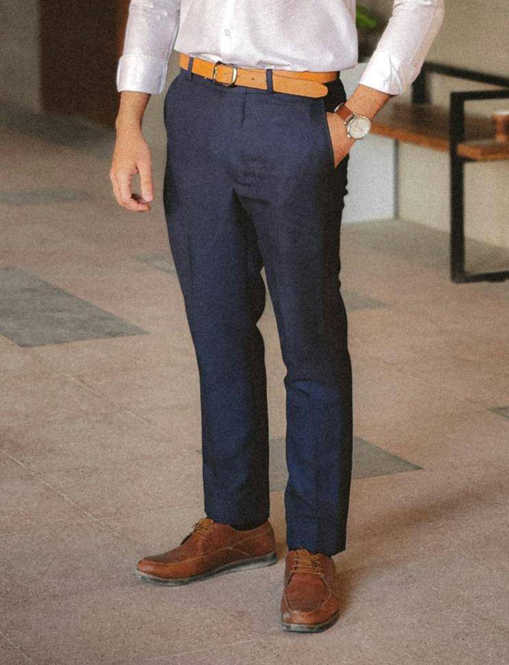 formal pants (pexels.com/mohamad hassan)