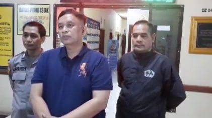 Kapolsek Manggala Kompol Samuel To'langan (tengah) / Istimewa