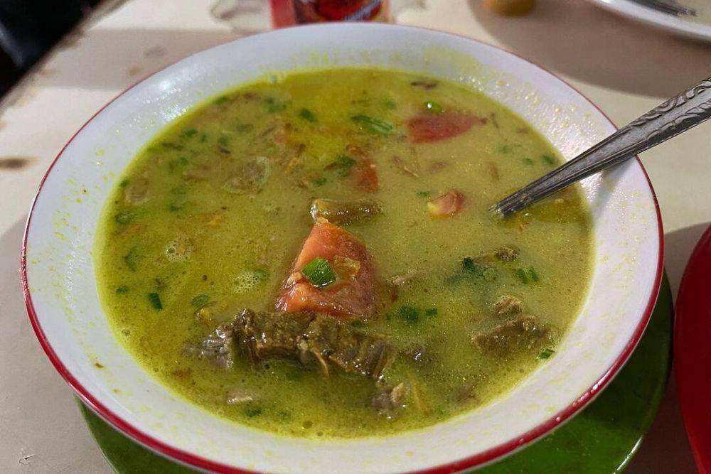 Soto Kuning Pak Yusup (instagram.com/wiskuljakarta)
