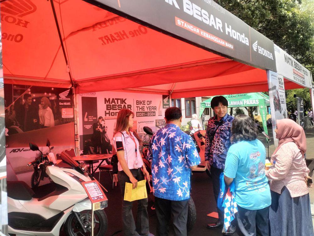 Big Scooter Curi Perhatian di Acara Aotake Matsuri USU
