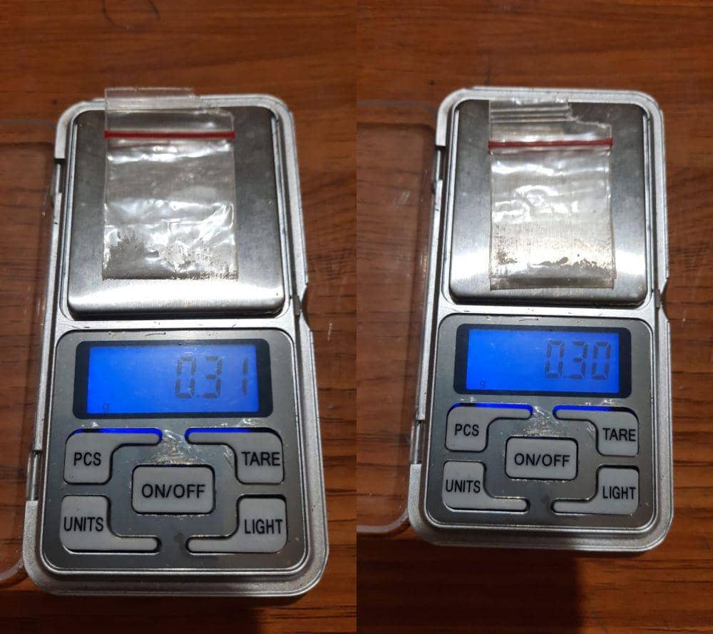 Dua paket sabu dengan berat masing-masing 0,30 gram dan 0,31 gram yang diamankan dari ES. (Dok. Humas Polresta Balikpapan)