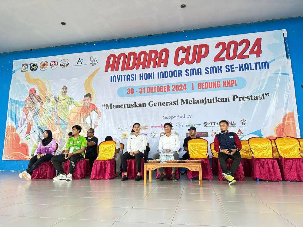 Hoki indoor diharapkan mampu mengikuti jejak hoki outdoor yang sukses menjuarai PON XXI Aceh-Sumut. (Dok. FHI Balikpapan)
