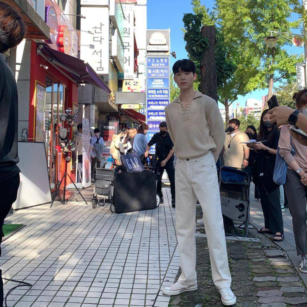 Bae Hyun Sung (instagram.com/baehyeonseong_)