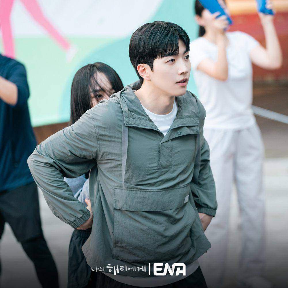 Shin Hye Sun dan Kang Hoon dalam cuplikan drama Dear Hyeri (instagram.com/channel.ena.d)