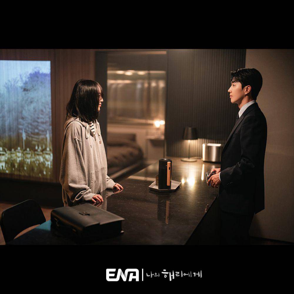 Shin Hye Sun dan Kang Hoon dalam cuplikan drama Dear Hyeri (instagram.com/channel.ena.d)