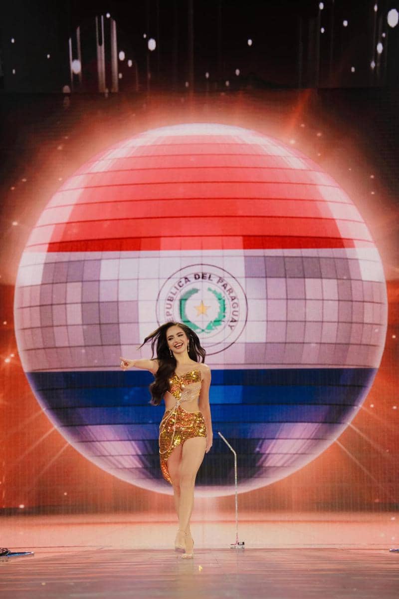 Potret Finalis Saat Sesi Opening Number Miss Grand International 2024 (Facebook.com/Miss Grand International)