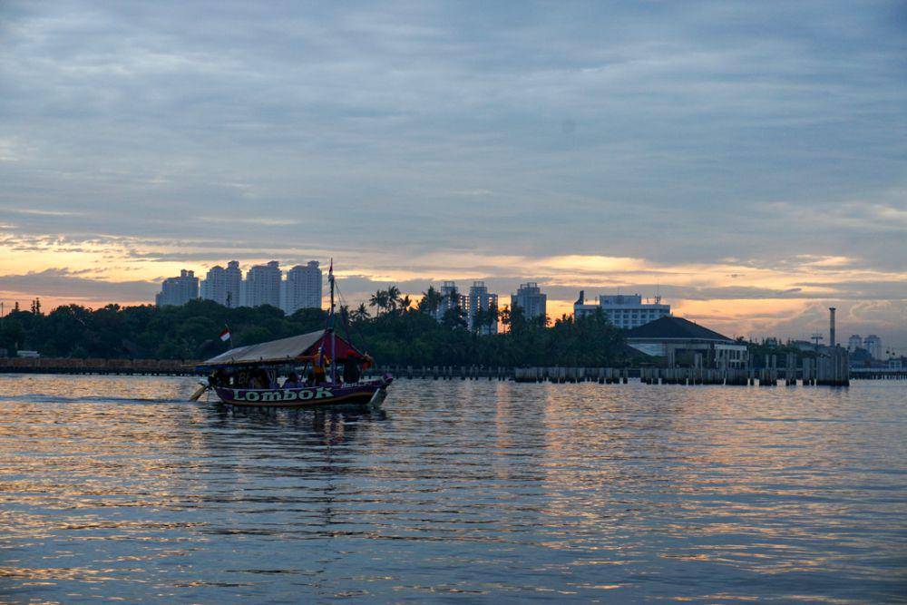Pantai Ancol (Instagram.com/@firman.mlna_)