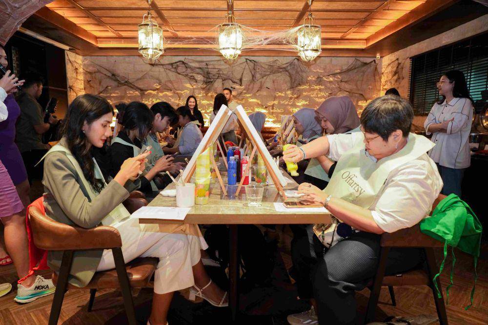 Potret partisipan di Art Therapy Google Workshop, Broadway Lounge and Bar, 30 Oktober 2024. (Dok. Google)